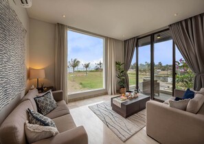 Ocean view lounge