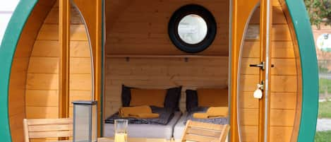 Tiny House 'FLORIS' mit Terrasse