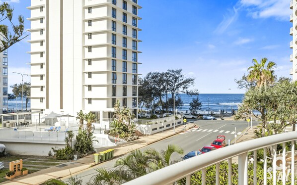 Enjoy your morning coffee in this balcony with the stunning ocean view