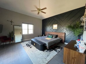 Main Bedroom. King Size Bed. 49” Mounted TV