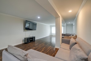 Living Room | 1st Floor | 2 Full Sleeper Sofas | Smart TV