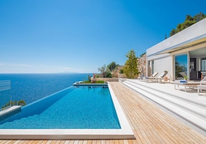 Ultra Luxurious Hvar Villa | 5 Bedrooms | Villa Celestia | Private Heated Infinity Pool & Stunning Sea Views | Sveta Nedilja by Villamore