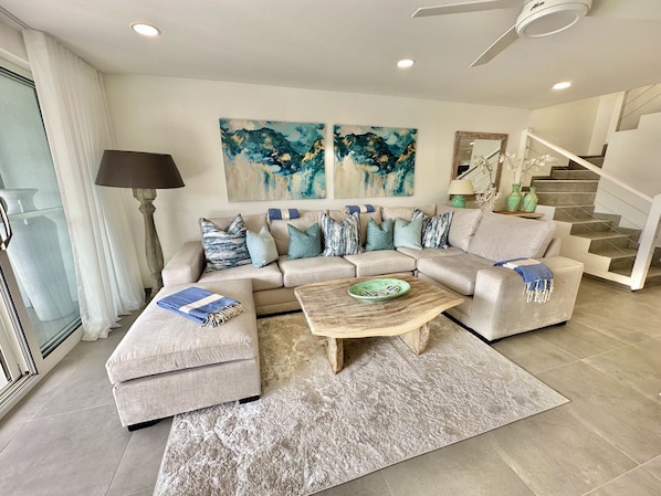 Villa 235F Living Room 
