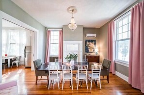 Cozy dining room with seating for 10