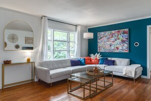 Large Sectional with plenty of room to spread out