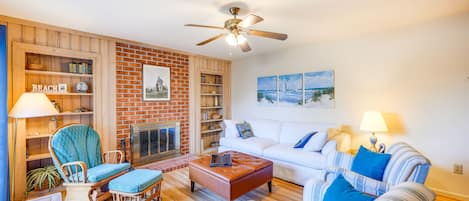 Kitty Hawk Vacation Rental | 2BR | 2.5BA | Stairs Required | 1,534 Sq Ft