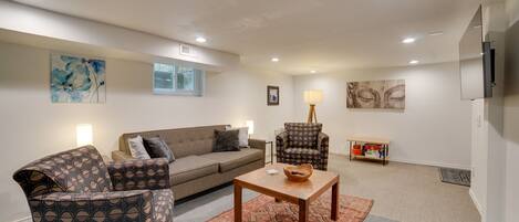 Seattle Vacation Rental | 2BR | 1BA | Stairs Required | 1,030 Sq Ft