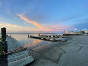 Billy Goat Hole boat ramp less than 3 miles away