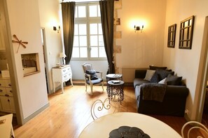 beautiful living room all comfort in the stone