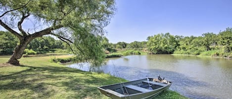 Pond On-Site | Jon Boat & Fishing Poles Provided