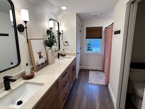 Large full bathroom upstairs