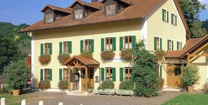 Gasthaus "Zum Himmelreich" (Riedenburg-Deising)-Hausansicht