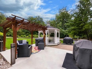 BBQ/picnic area