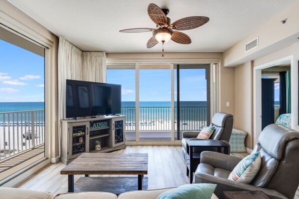Living Room Views!