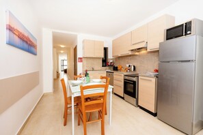 Kitchen and dining area