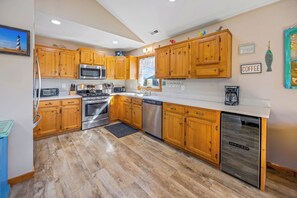 Surf or Sound Realty - 1109 - Down by the Dunes - Kitchen -2