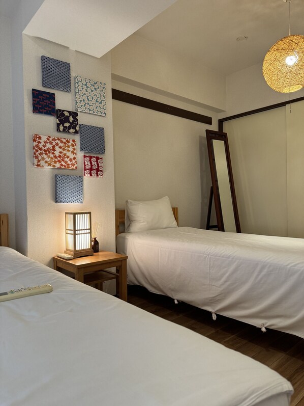 Rent Nishibi apartment in Tokyo - Bedroom