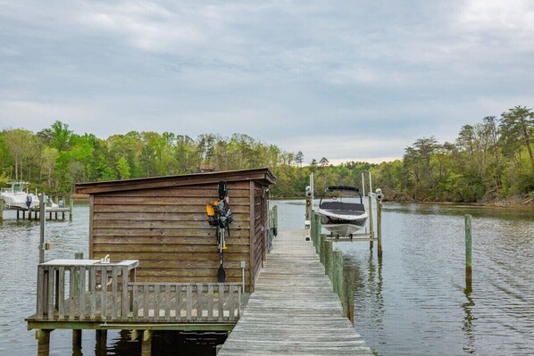 This is why you come to the river! Bring your boat (lift not available, sorry!) and dock it here! We also have kayaks, paddle boards, and life vests. And a fish cleaning station too!  Ask about our exclusive fishing charters!