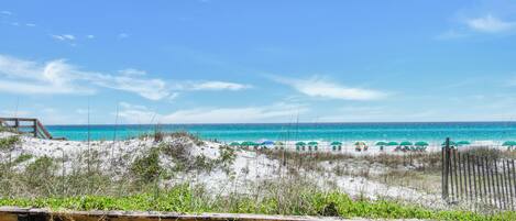 Mainsail 101 patio views