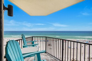 Sunbird 709W balcony seating