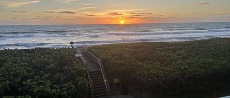 Oceanview at sunset from the balcony