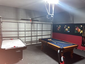 Spielezimmer