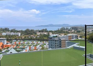 Luxury sea view apartment at Mida Grande Surin (10211)
