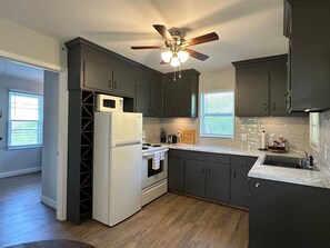 fully stocked kitchen 