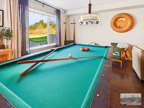 Spielezimmer