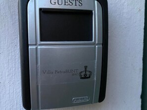 Ăvrigt