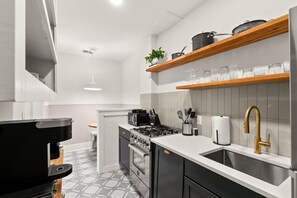 Fully Upgraded Kitchen and Laundry Room