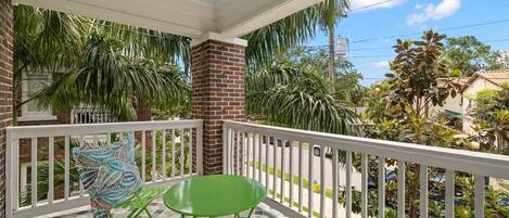 Private Balcony with Seating