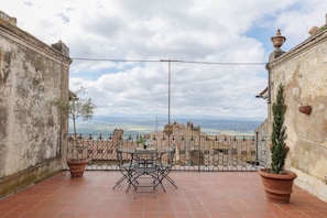 Balcony / Terrace / Patio, Scenic View