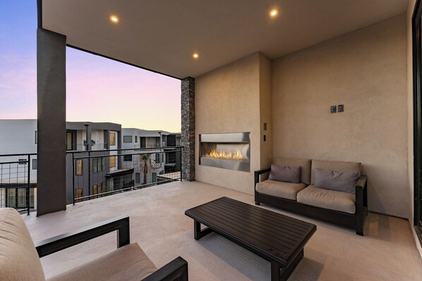 Outdoor Fireplace