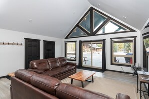 Sundance Cabin Rental (1768)