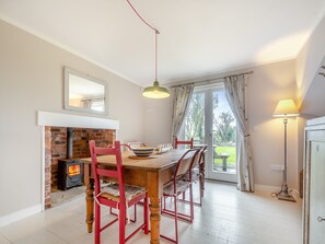 Dining Area | Pears Cottage - Blue Goose Holidays, Beckington, near Frome