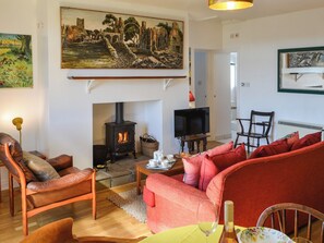 Living room/dining room | Brier Dene Middle Cottage - Brier Dene Farm Cottages, Old Hartley, near Whitley Bay 