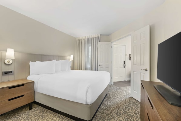 Queen size bed