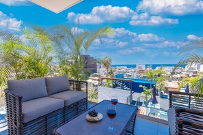 Condo - Image 1