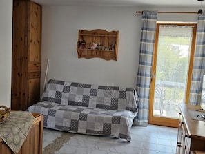 Oklassificerad bild, 3 av 15, knapp