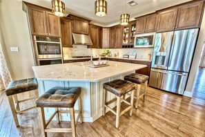 Large Kitchen Area