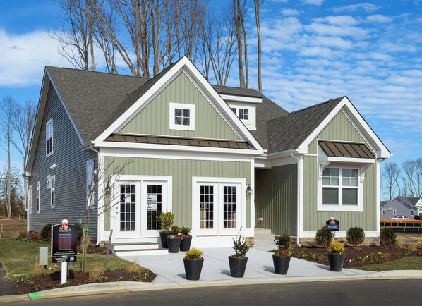 Isn`t it time to lock in your Rehoboth Beach Vacation at Arbor Lyn