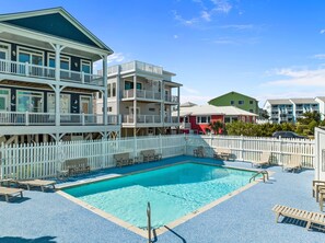 Private Gated Pool