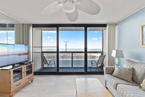 A Breathtaking 1 Bedroom Condo in the Heart of OCMD!