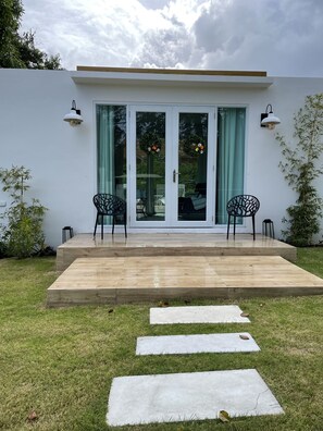 Exterior detail