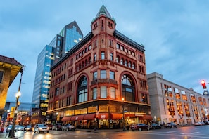 The Historic Levy building is located at the corner of 3rd St and Market, right across from the Convention Center and one block from The Yum Center. You will love this perfect location!
