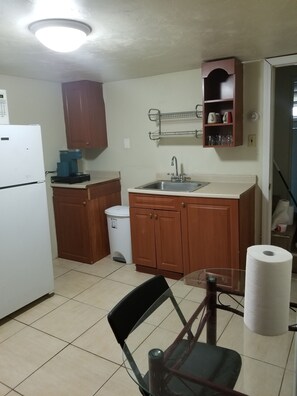 Kitchenette 