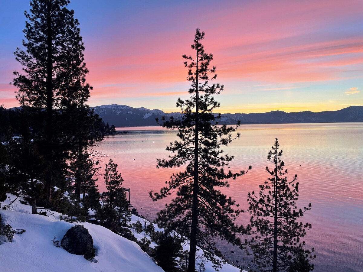 Lakefront Tahoe home with private beach & stunning views – New!