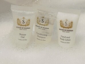 Bathroom amenities