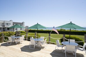 Beach/ocean view